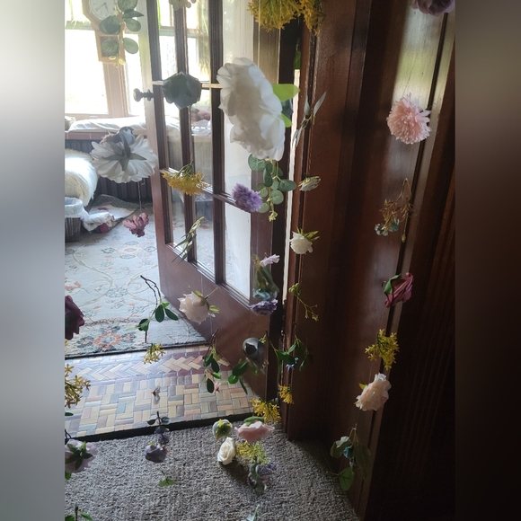 Floating Flower Hanging Backdrop (Handmade) - Picture 8 of 11